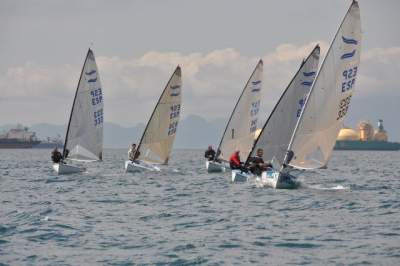 Rafa Trujillo gana la Copa Andaluza de Finn